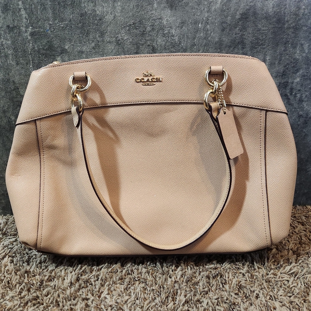 Coach crossgrain Leather Brooke Carryall Handbag Purse